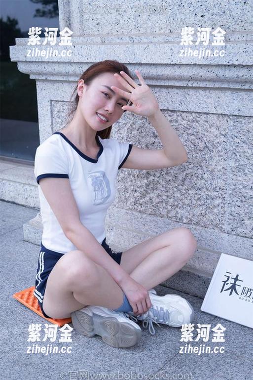 BoBoSocks袜啵啵 - 看看稚予怎样把旧棉袜穿出新花样，这波福利你值得拥有！图集未尝不可。