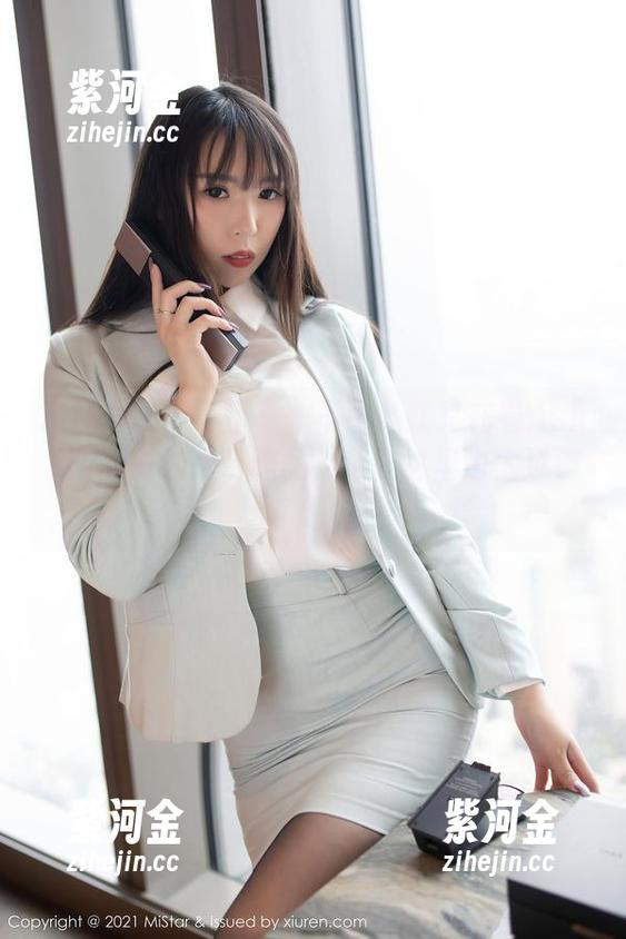 MiStar魅妍社 - 一不小心就又在看Ashely丽丽的吊带作品，放在这里也太过瘾了吧！