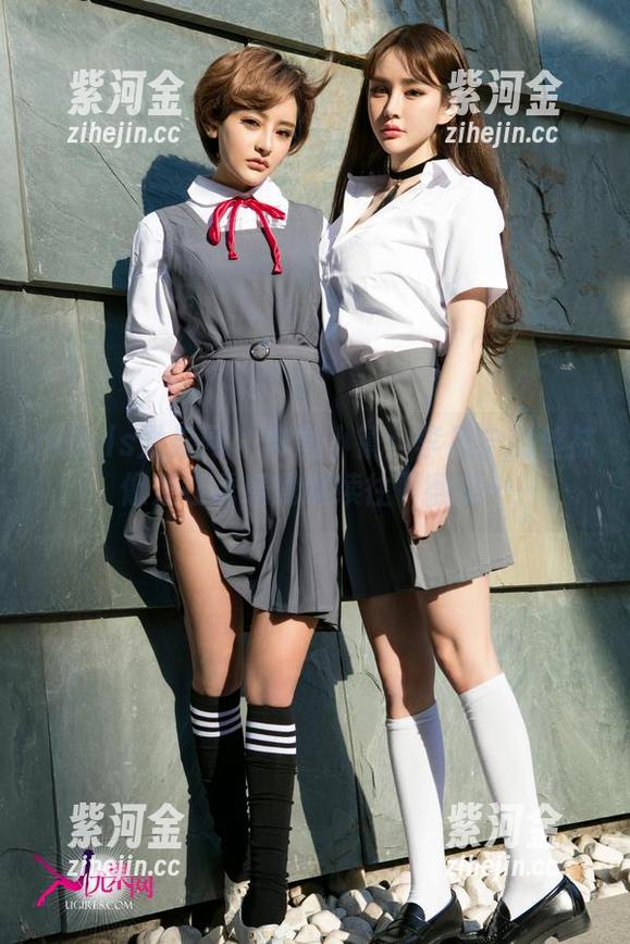 UGirls尤果网-李思宁 UGirls尤果网 - 套图小镇:李思宁的丝袜,像是在诱惑我继续往下翻呀……