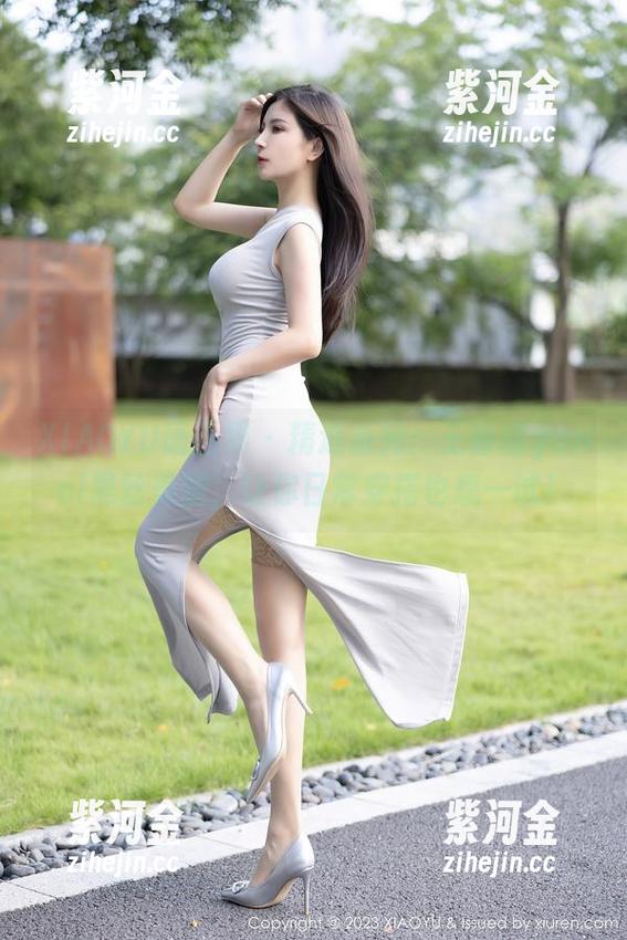 XIAOYU语画界-王馨瑶yanni XIAOYU语画界 - 精选系列:王馨瑶yanni黑丝美腿,让你日常穿搭也想一试!