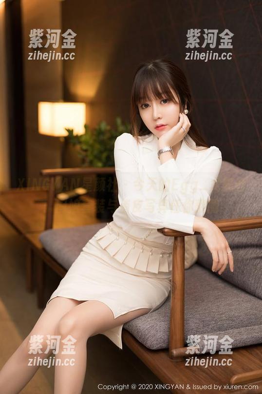 XINGYAN星颜社-Egg_尤妮丝 XINGYAN星颜社 - 今天的Egg_尤妮丝:厨娘套装与俏皮写真任你翻腾