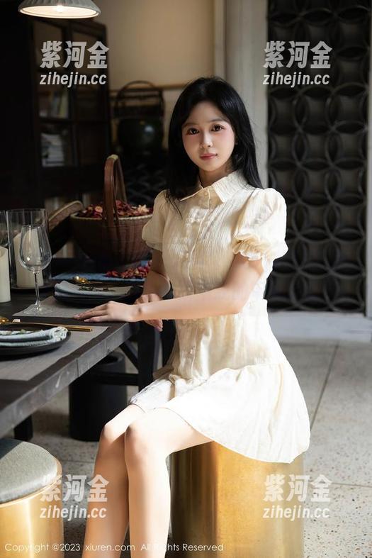 Xiuren秀人网-小樱花baby Xiuren秀人网 - 小樱花baby携高清兔女郎美图,不小心戳中我的审美点了哇