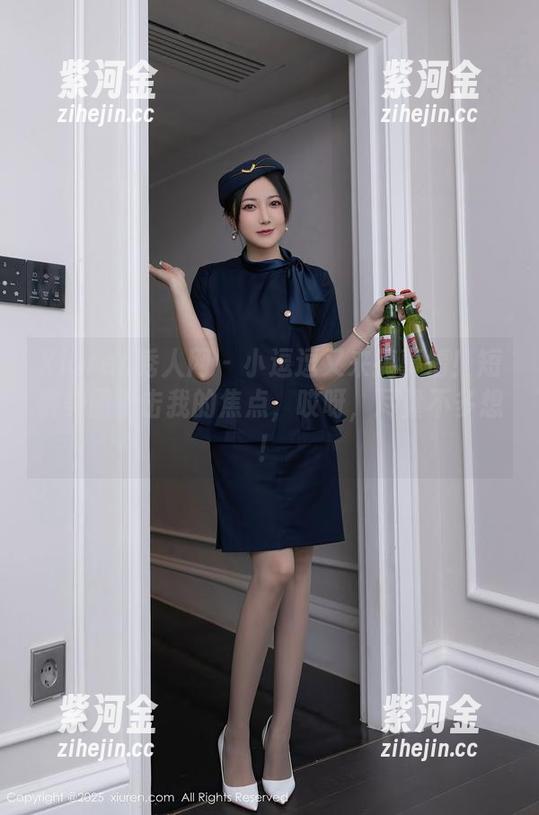 Xiuren秀人网-小逗逗 Xiuren秀人网 - 小逗逗又来搞事情!短裤美图直击我的焦点,哎呀,尽量不多想!