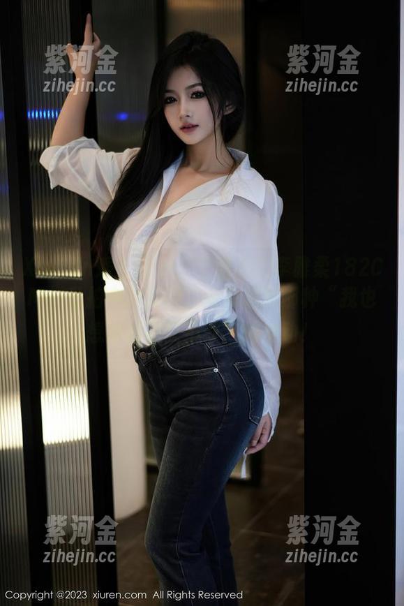 Xiuren秀人网 - 万宁旅拍的李雅柔182CM，私拍中的美图，令我想起那种“我也想尝试但又不敢”的冲动！