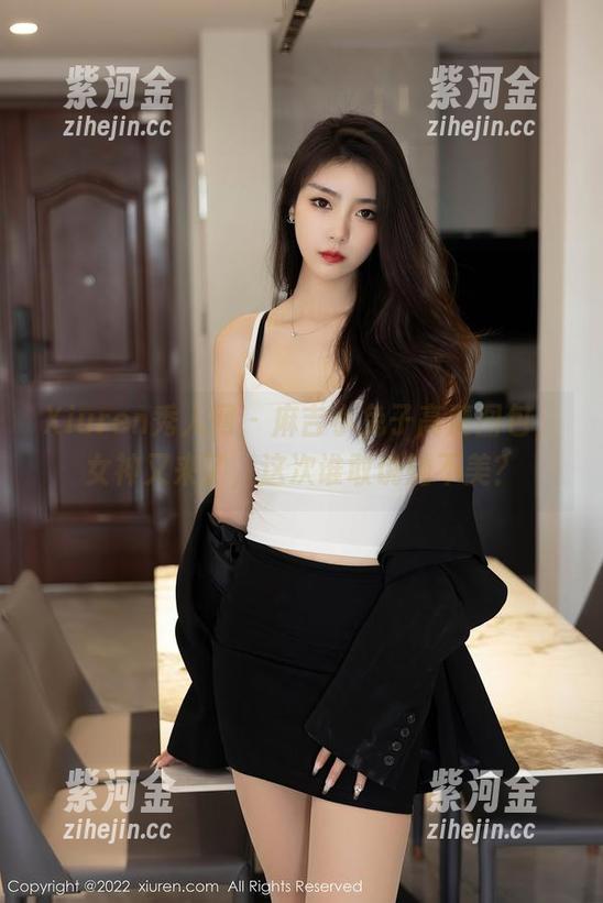 Xiuren秀人网 - 麻吉小兔子高清图包，女神又来了，这次谁敢说她不美？