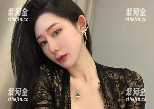 不爱笑的赛琳 微密圈 - 不爱笑的赛琳又来了,新套图更新,把你们的天花板抬高