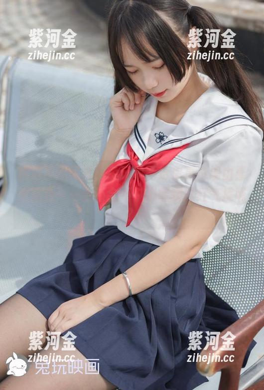 兔玩映画 精选黑丝写真,兔玩映画给你更多理由喜爱黑色——会不会不小心收获网红气质呢?