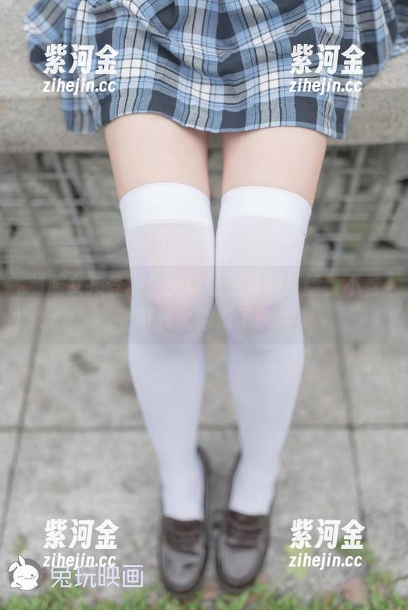 制服女孩登场！兔玩映画最新更新，不看可就太遗憾了！