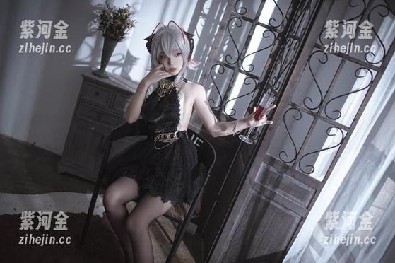 COSingin切切celia's浴室,一场水泡里的游乐会