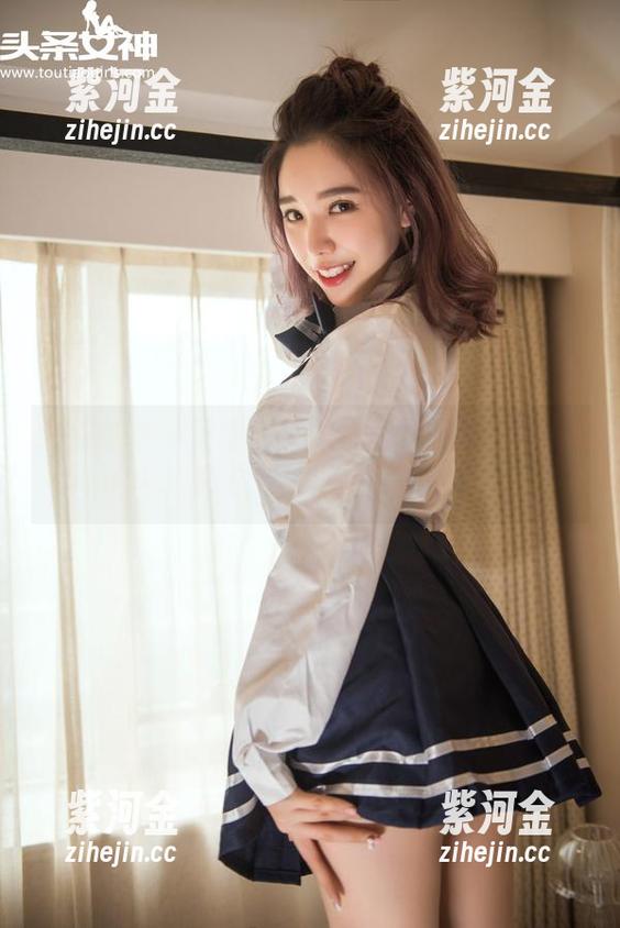 头条女神-王佳凝 头条女神 - 王佳凝又放大招了!全套御姐look,快去下载填满你的画册。