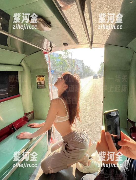就是阿朱啊 微密圈 - 就是阿朱啊的在线图集:一场关于“日常”的摄影大道理,还有早上起床的小插曲。