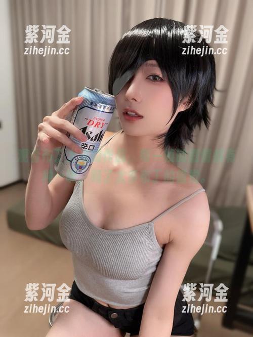 观看布丁大法的作品，每一帧的剧情都有种…呃，喝了太多布丁的错觉。