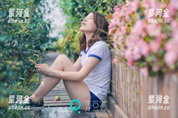 推女神 - 柠檬c_lemon的黑白图库，今天的色调有点“小清新”吧？