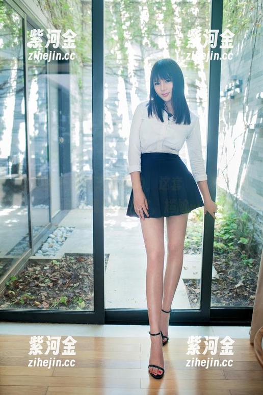 推女郎-冯雨芝 推女郎 - 冯雨芝的私拍,这套“套装”只会把我扔回卧室,尴尬…