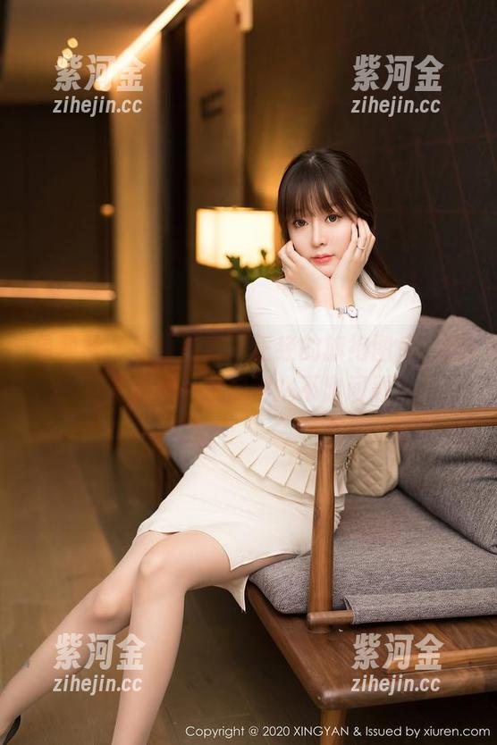 星颜社-李丽莎 星颜社 - 李丽莎那不正经的旗袍图库,信不信我来一张你都挑不出问题?