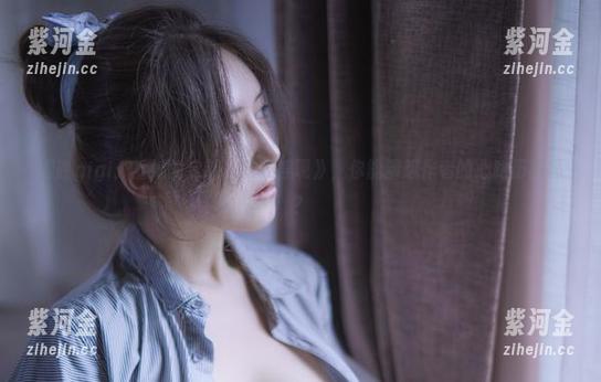樱晚gigi：看她的定制作品《浮现》，你能猜想作者的心路历程吗？