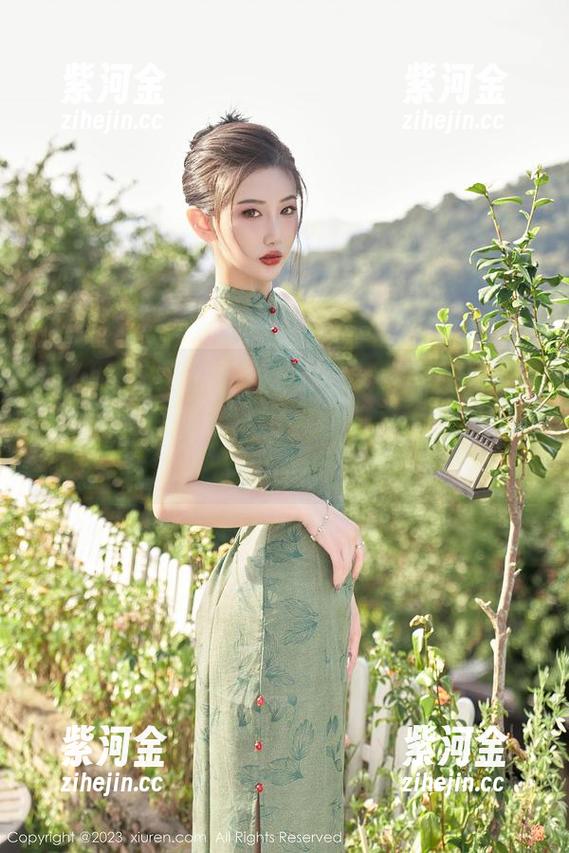秀人网 - 原图看得我直发愣，Egg尤妮丝在体操服里，我再想，也无法做出类似的优雅！