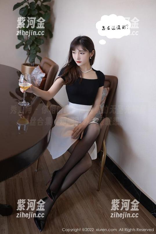 秀人网 - 你相信吗？陈怡曼的无圣光裤里丝合集，却能引发无限联想。