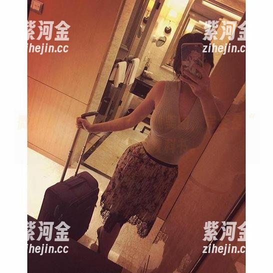 童小芯 微密圈 - 童小芯黑丝在线美图,完全是“以貌取人”的教科书。