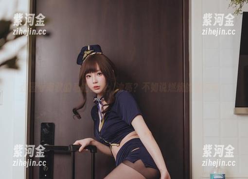 西园寺南歌 西园寺南歌的私拍图集:油亮?不如说燃烧的油脂啊!