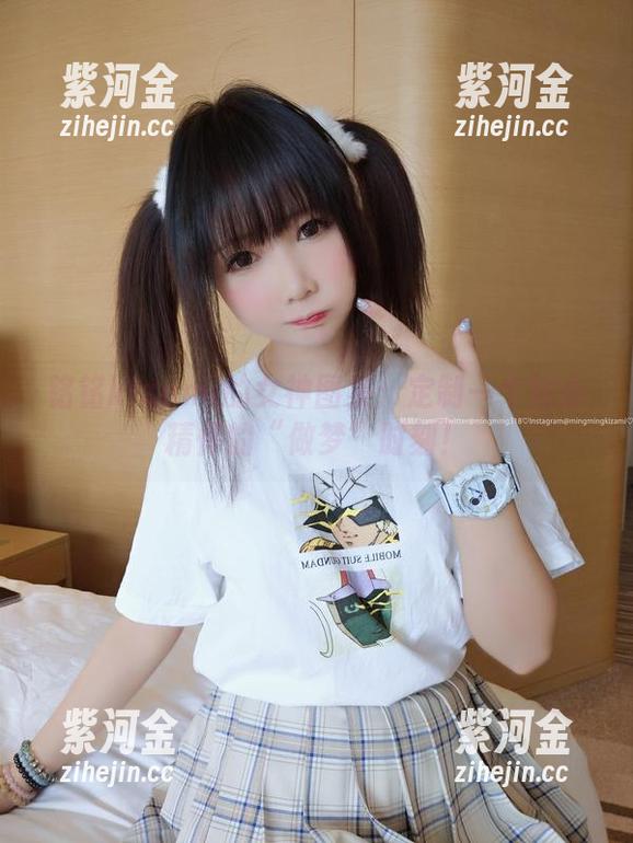 铭铭kizami的女神图集：定制一个短小精悍的“做梦”时刻！