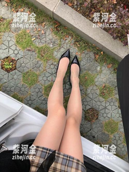 雅雅的气质呀 微密圈 - 雅雅的气质呀的美图合集:学姐的颜值和学识一样,都是我心中不变的“双优”!