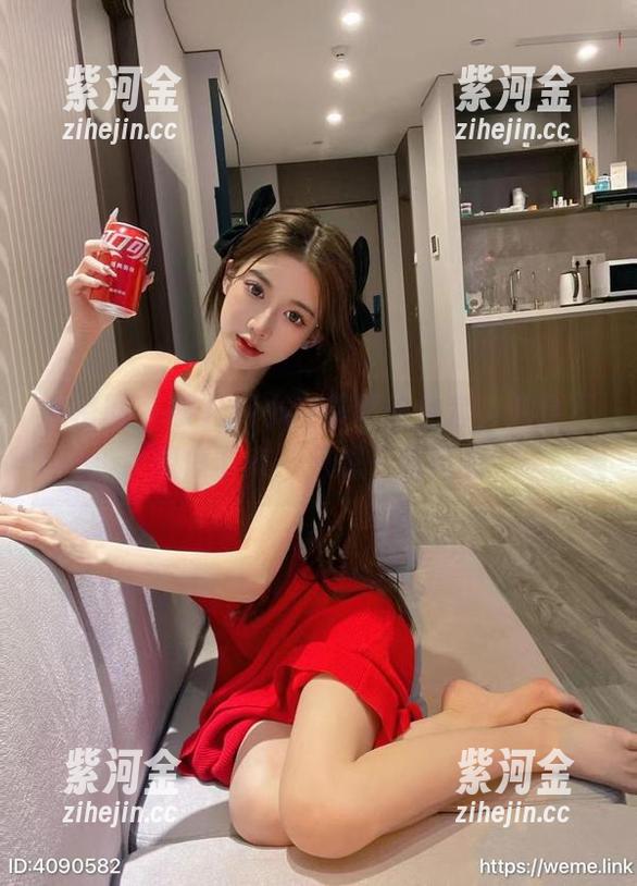 黎允熙 微密圈 - 黎允熙小合集里的全套,完全不想停下来,只想一看再看